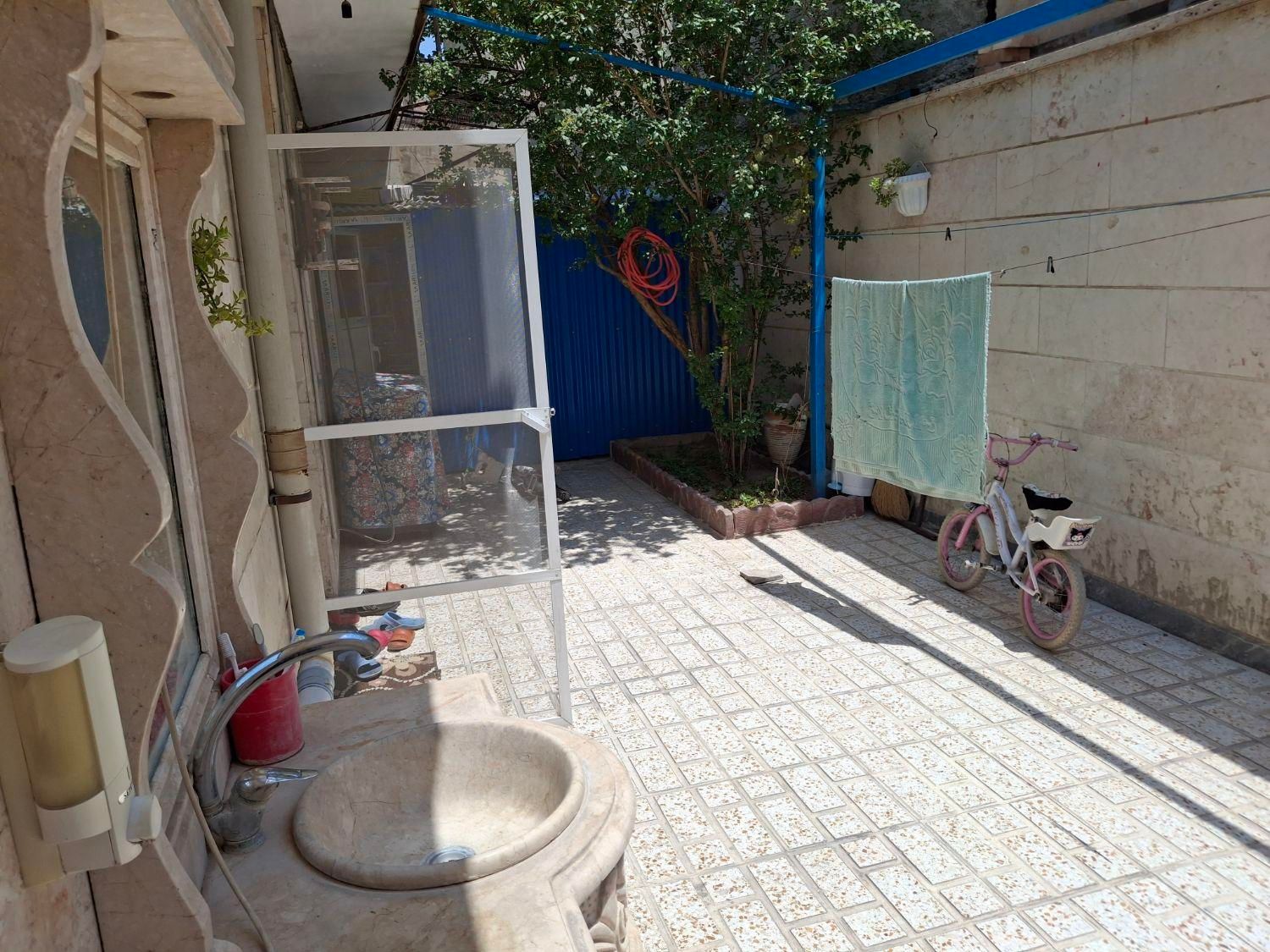 فروشی خانه مسکونی ویلای دوطبقه|فروش خانه و ویلا|کهریزک, |دیوار