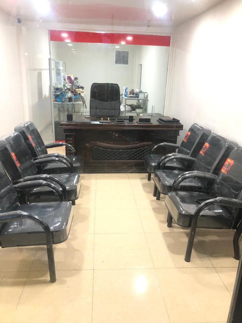 میز مدیریت ونگه صندلی ادلری|دفتر کار|رشت, پیرکلاچای|دیوار