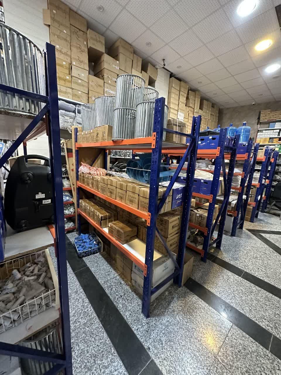 قفسه و رگال لباس|فروشگاه و مغازه|شاهرود, |دیوار