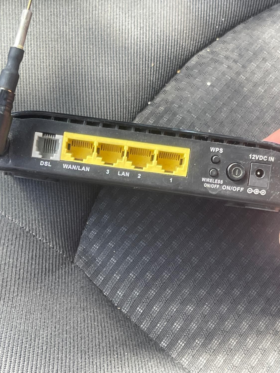 مودم دی لینک adsl2+|مودم و تجهیزات شبکه|مشهد, کوی ولیعصر|دیوار
