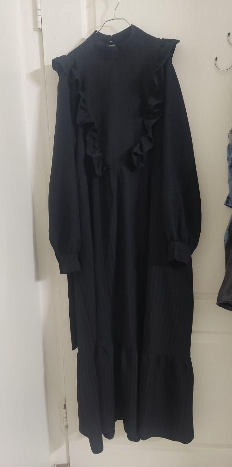 پیراهن بلند مشکی|لباس|پردیس, فاز ۳|دیوار