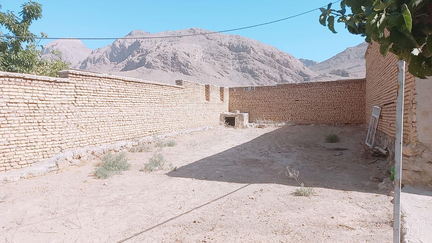 خانه مسکونی،ویلایی دهنو بروجن|فروش خانه و ویلا|بروجن, |دیوار