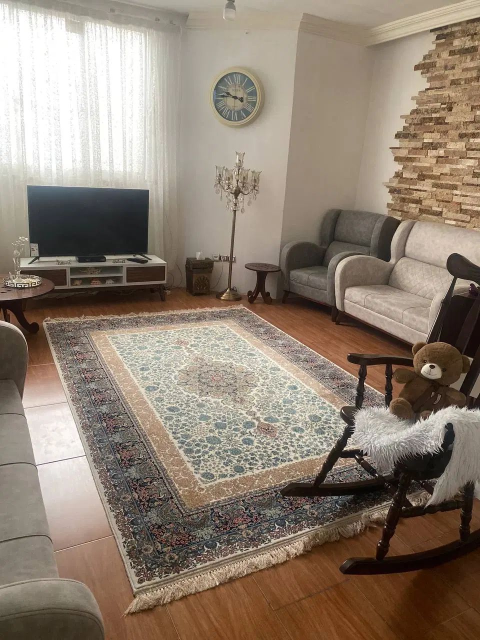 تصویر اصلی