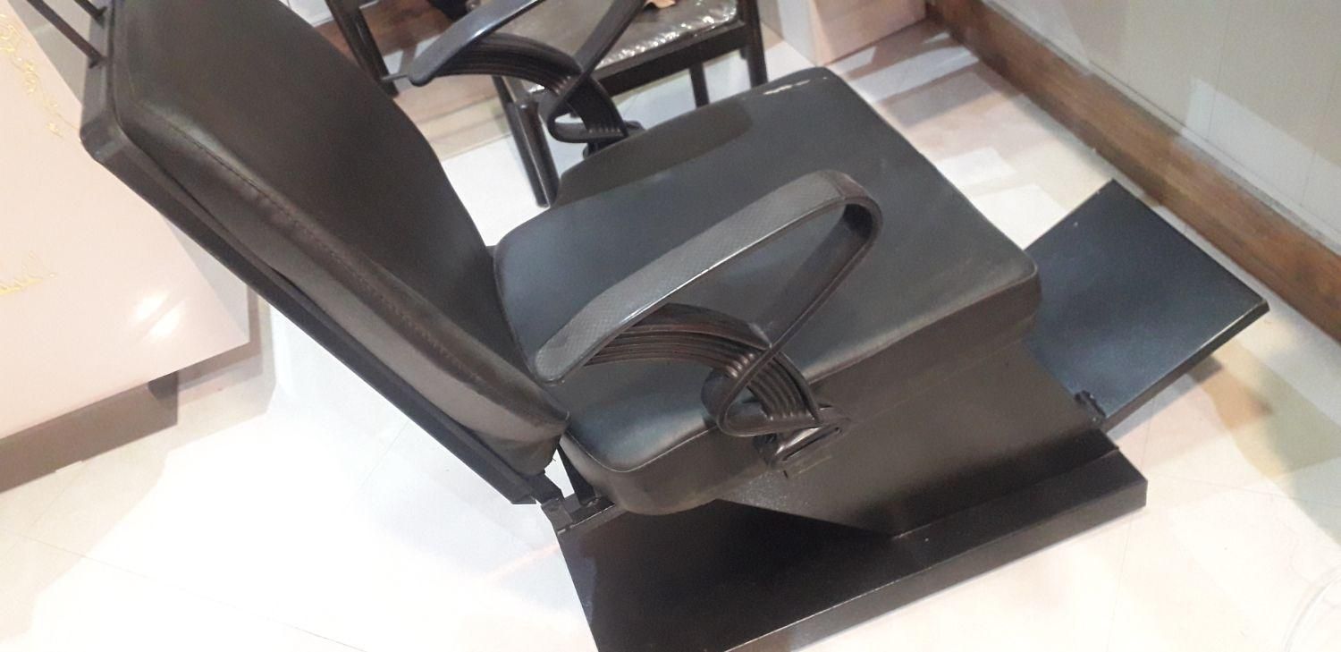 صندلی آرایشگاه|آرایشگاه و سالن‌های زیبایی|شیروان (خراسان), |دیوار