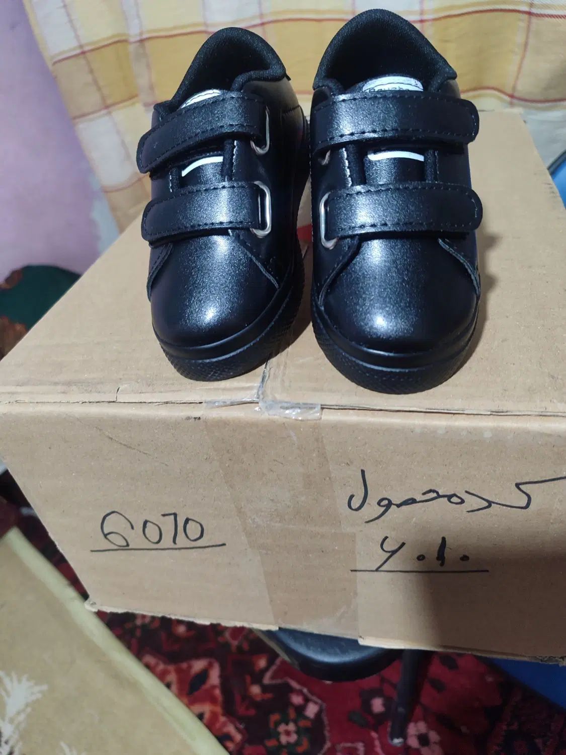 کفشهای کتانی دخترانه و پسرانه همه رنگ وهمه مدل|کیف، کفش، کمربند|بجنورد, |دیوار