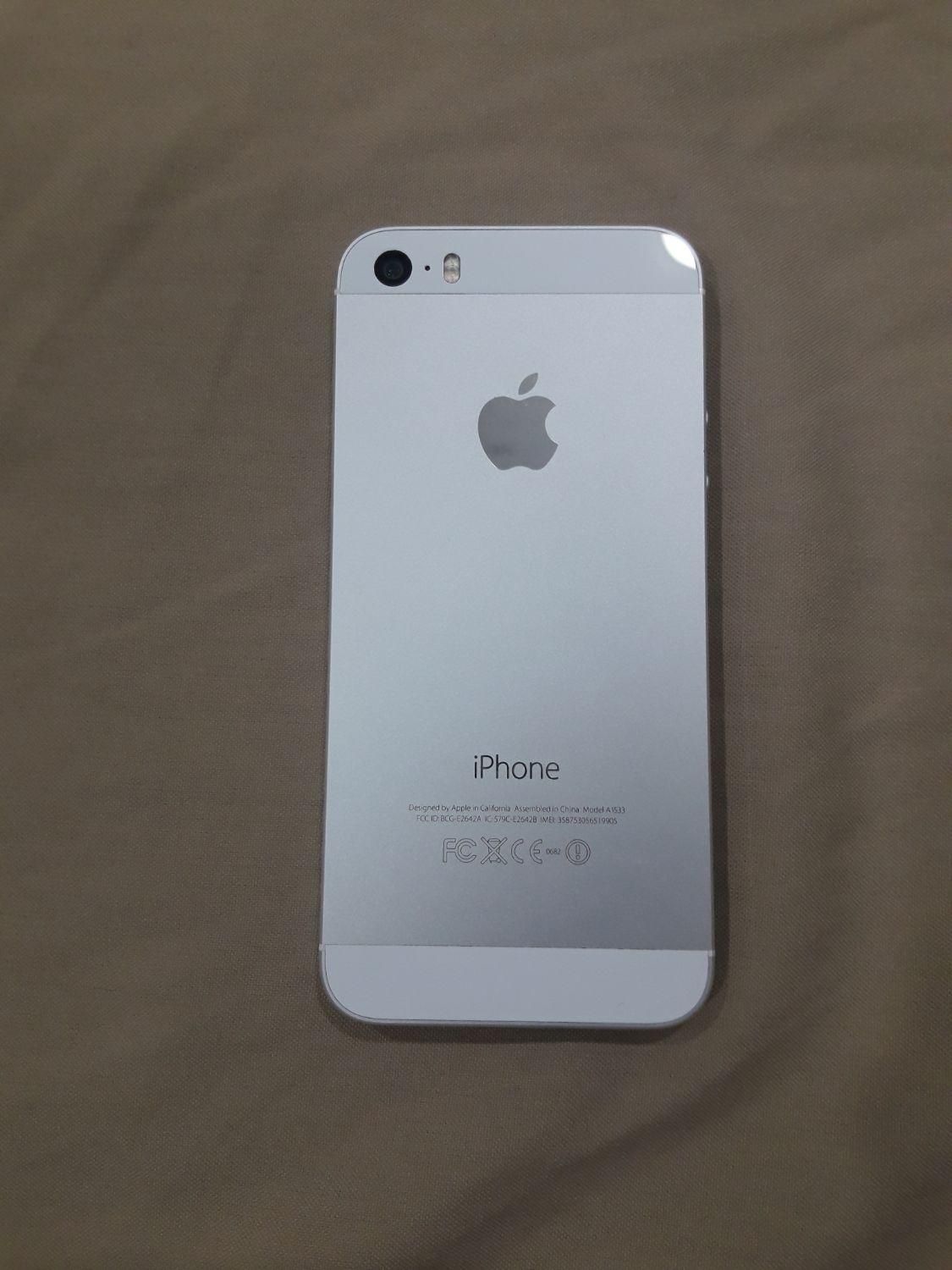 اپل iPhone 5s ۱۶ تمیز در حد|موبایل|تهران, خواجه نصیر طوسی|دیوار