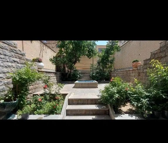 ویلایی مناسب مشاغل فرایبورگ مرداویج 360متر|اجارهٔ خانه و ویلا|اصفهان, هزارجریب|دیوار