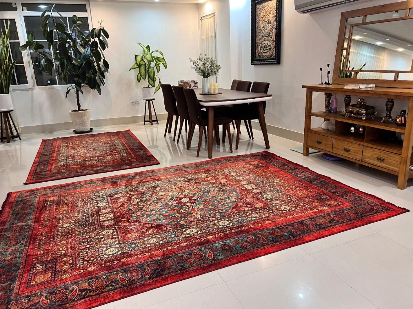 یک دست مبل و میز ناهار خوری رئال|مبلمان خانگی و میز عسلی|بندرعباس, |دیوار
