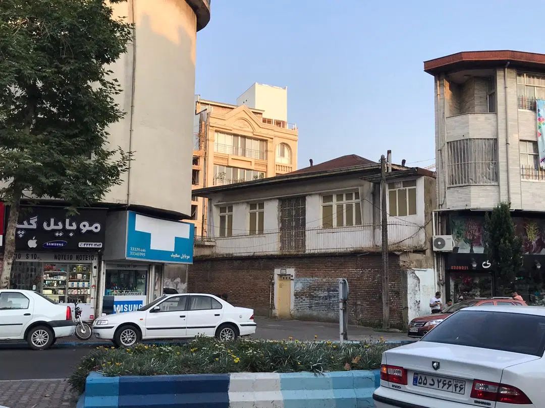 ملک ۵۳۰ متری تجاری مطهری چهار راه میکاییل|فروش زمین و ملک کلنگی|رشت, حاجی آباد|دیوار