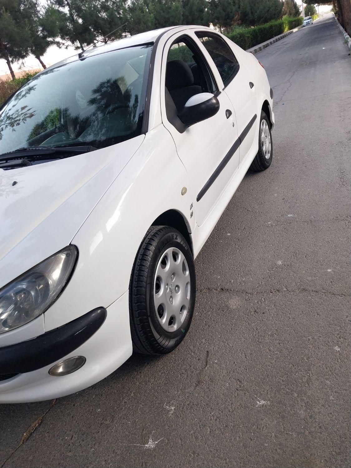 206 SD V8، مدل ۱۳۹۳ بیرنگ|خودرو سواری و وانت|رباط‌کریم, |دیوار