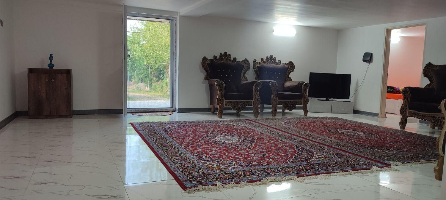 خانه باغ دامون|اجارهٔ کوتاه‌مدت ویلا و باغ|املش, |دیوار