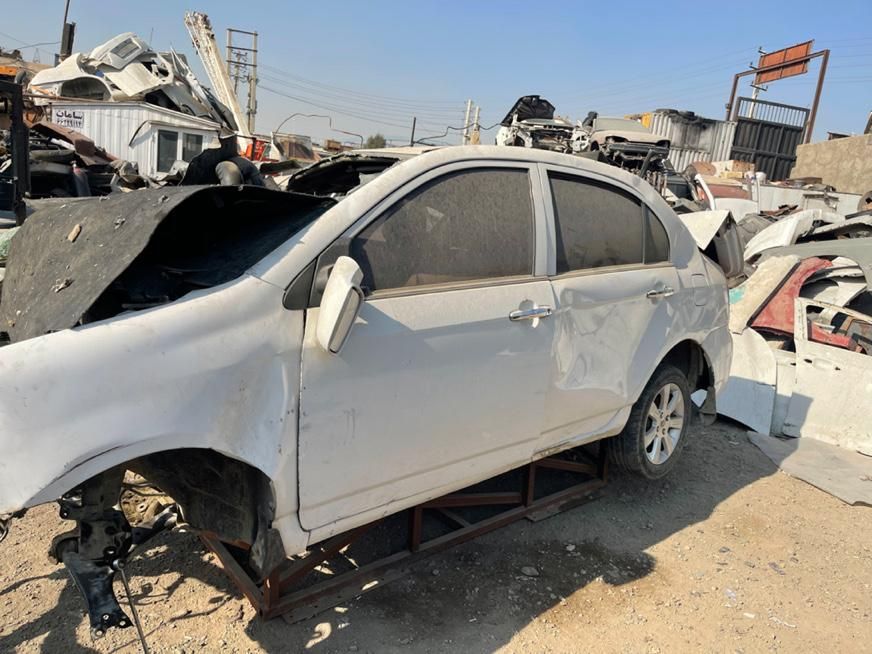 در سقف وستون گلگیر جلو گلگیر عقب لیفان ۶۲۰|قطعات یدکی و لوازم جانبی|تهران, کاروان|دیوار