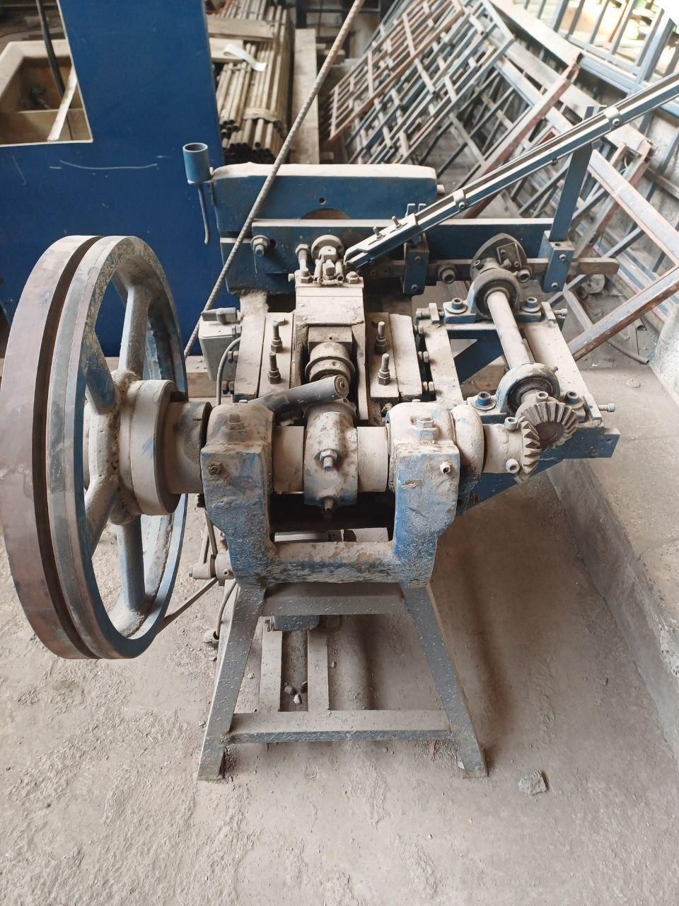 پرس افقی با ویبراتور یا فیدر اتومات چینی|ماشین‌آلات صنعتی|پاکدشت, خاتون آباد|دیوار