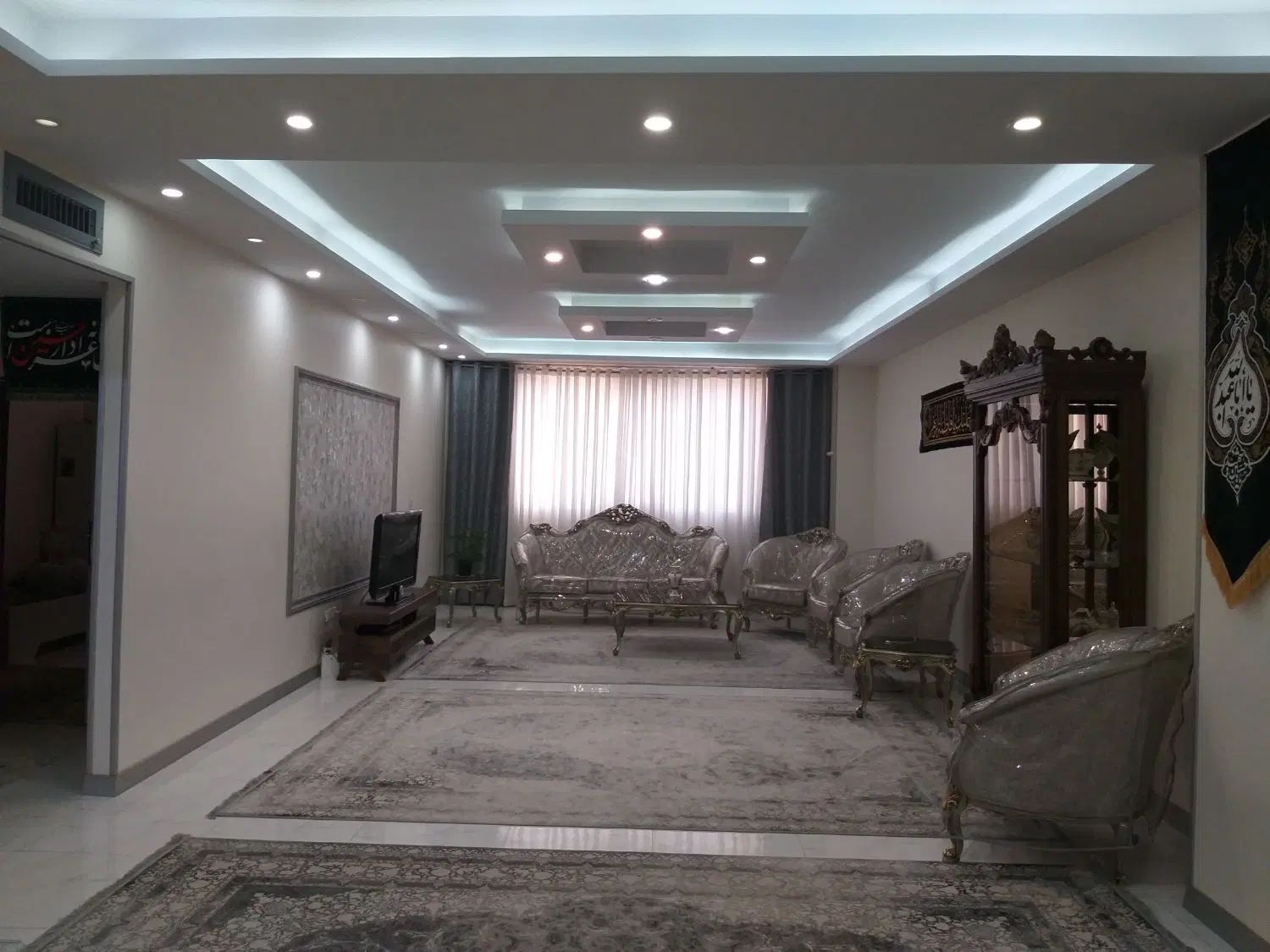گلشهر/آپارتمان اجاره ای/پارکینگ اختصاصی/آفتابگیر|اجارهٔ آپارتمان|کرج, گلشهر|دیوار