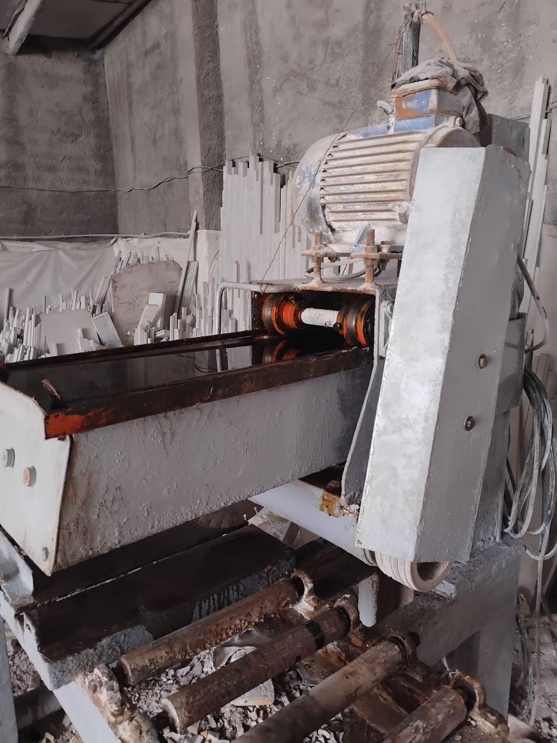 فروش دستگاه‌های سنگبری درحال کار|ماشین‌آلات صنعتی|قم, جاده معدن|دیوار