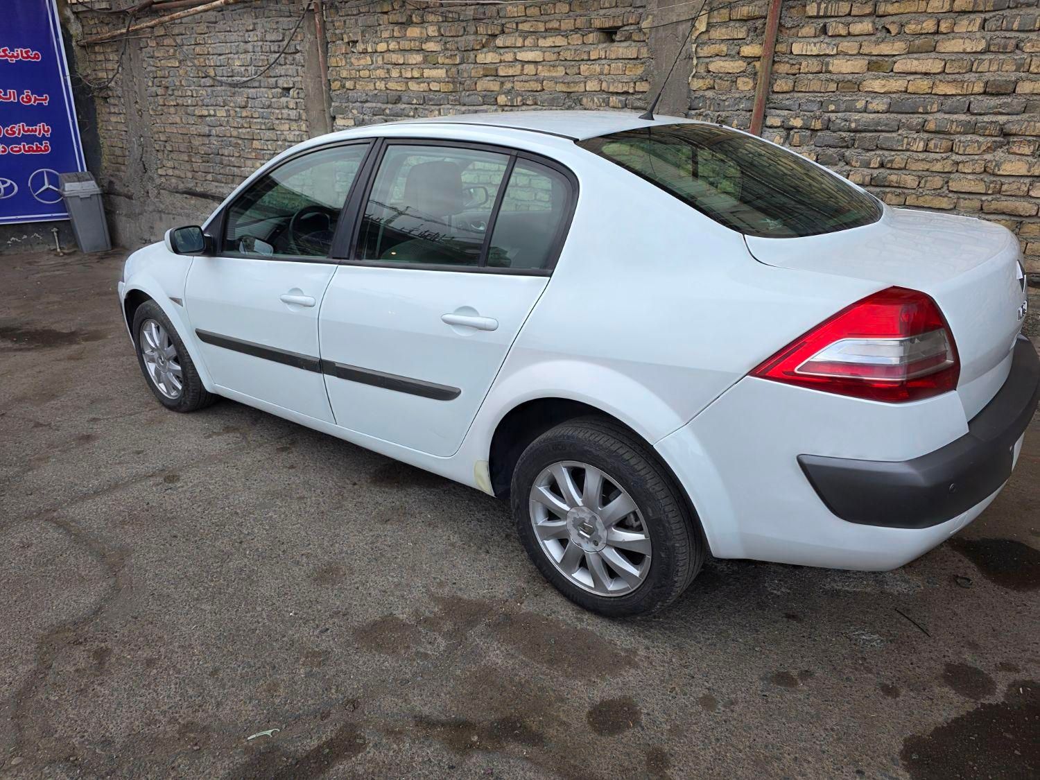 رنو مگان مونتاژ 2000cc، مدل ۱۳۹۱|خودرو سواری و وانت|تهران, سعادت‌آباد|دیوار