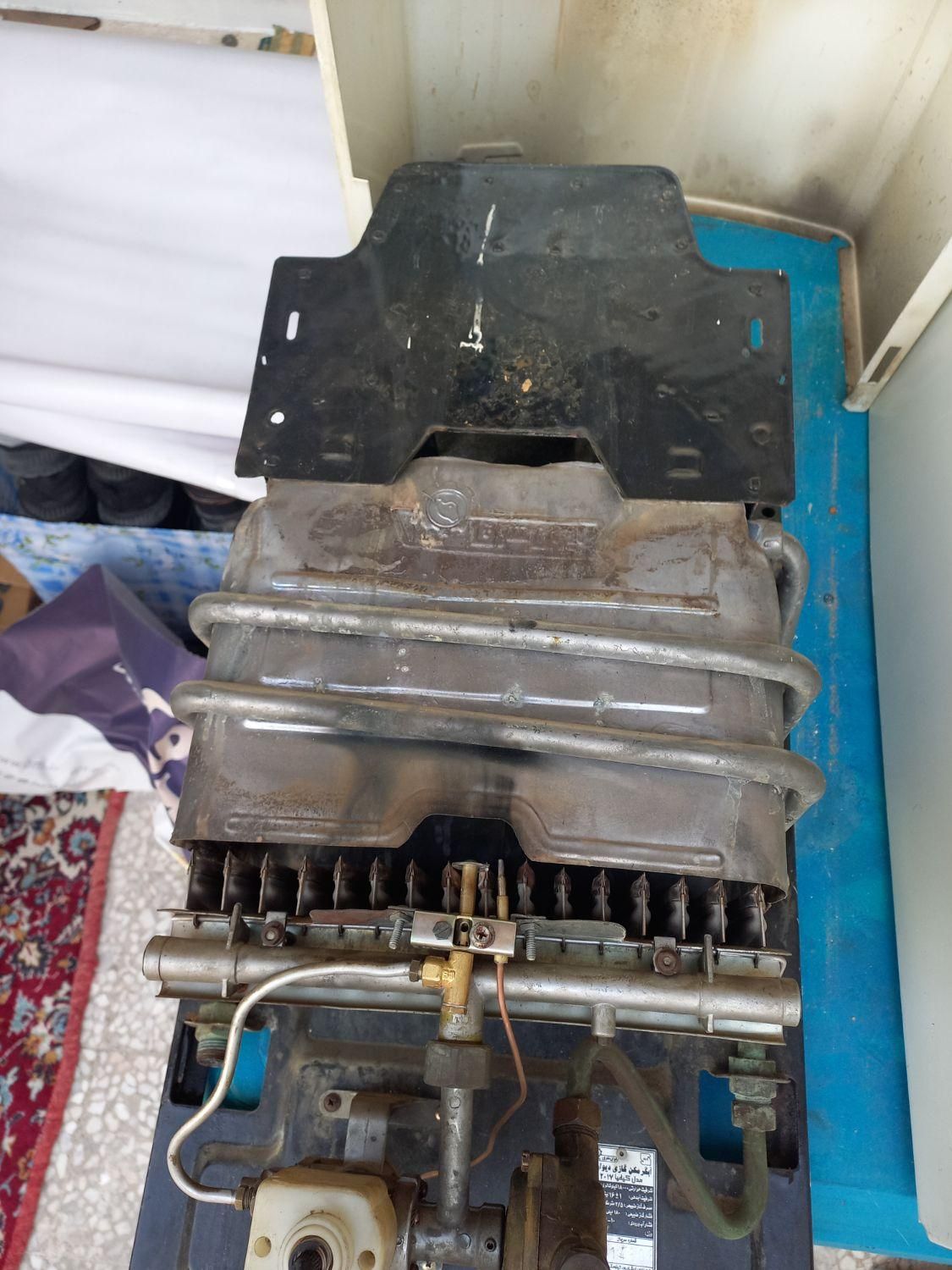 خریدار‌ و فروش آبگرمکن پکیج دیواری دست دوم اوراقی|آبگرمکن، پکیج، شوفاژ|کرج, گلشهر|دیوار