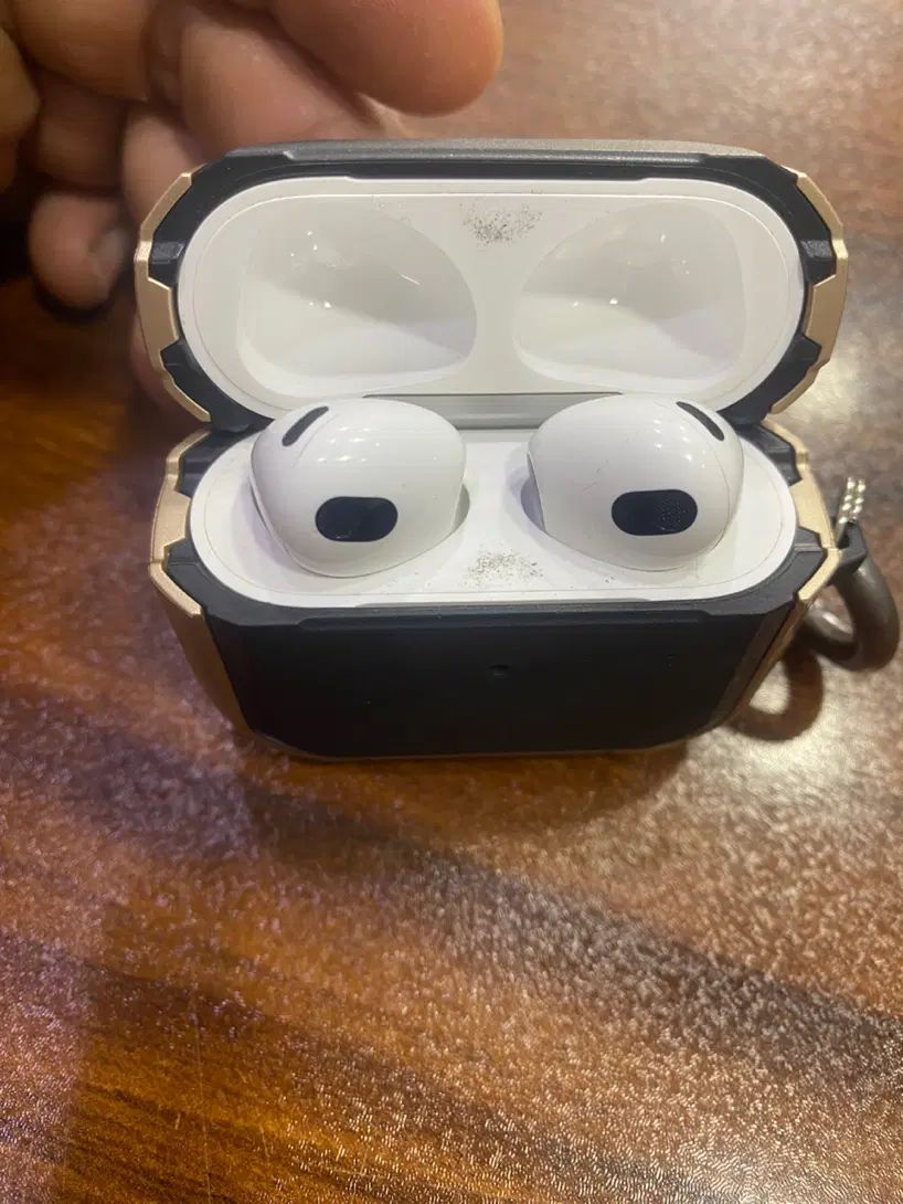 ایر پادز اپلAirPods 3rd Generation|لوازم جانبی موبایل و تبلت|تهران, صاحب الزمان|دیوار