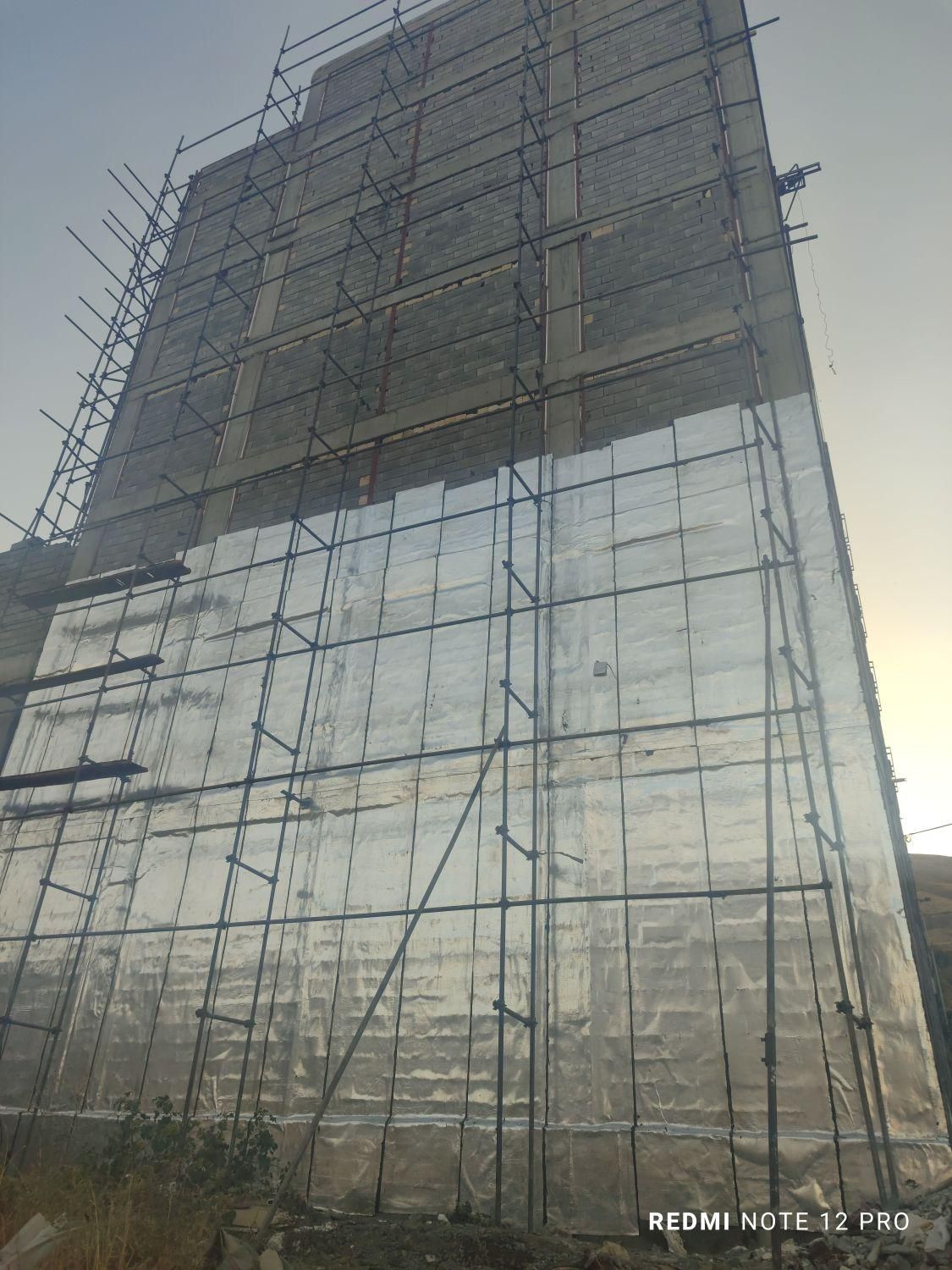 نصب ایزوگام و قیر وگونی|خدمات پیشه و مهارت|سنندج, |دیوار