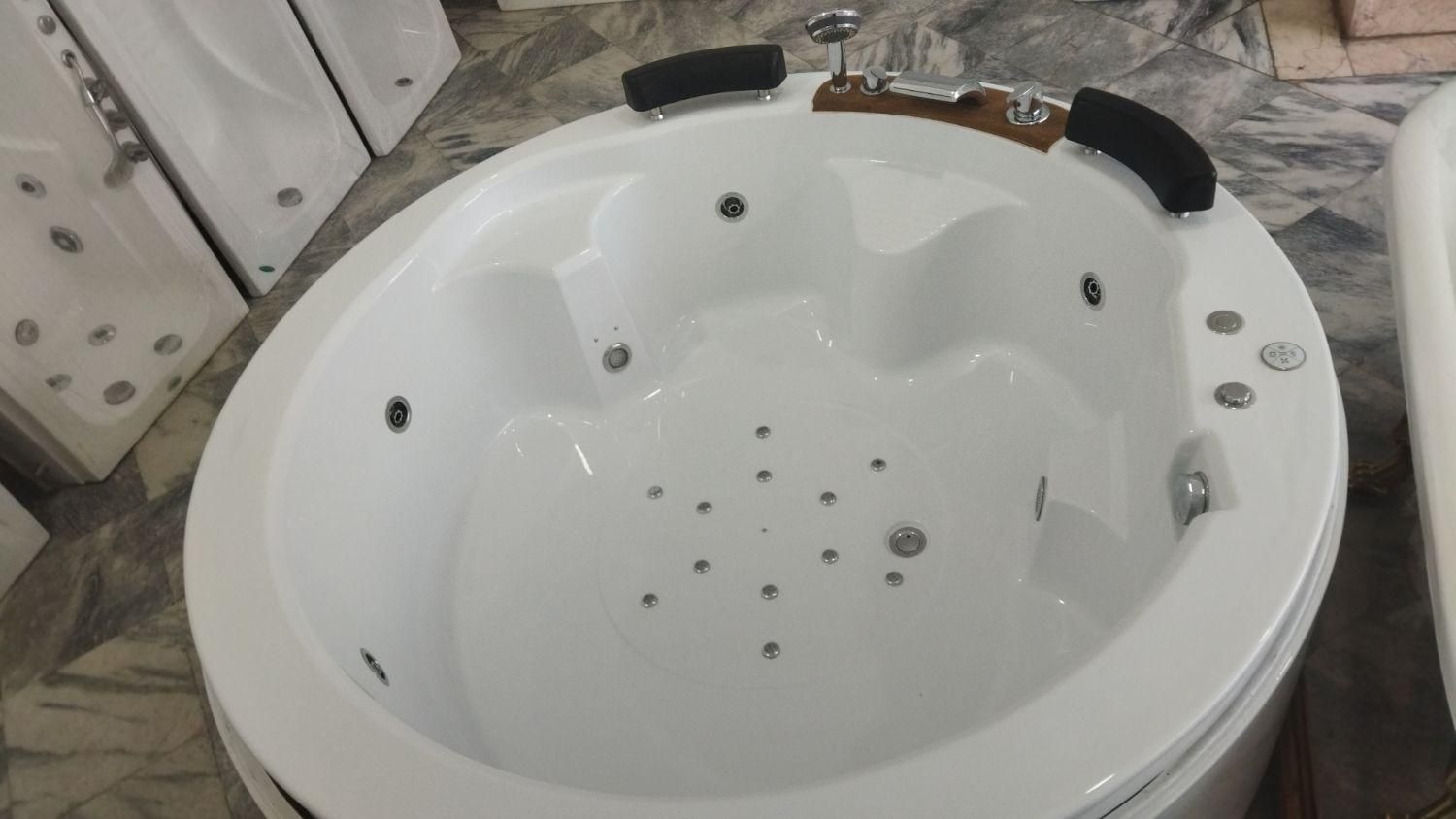 وان جکوزی چهار نفره دو موتور ترموزا تیپ3 *175/175*|لوازم حمام|مشهد, زمرد|دیوار