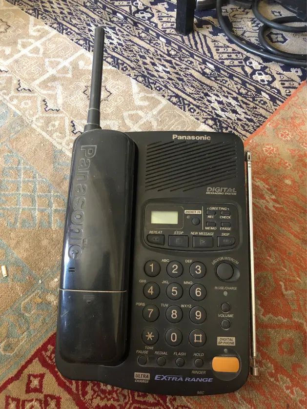 تلفن بیسیم پاناسونیک اصل kx-tcm546bxb|تلفن رومیزی|کرج, اکبرآباد|دیوار