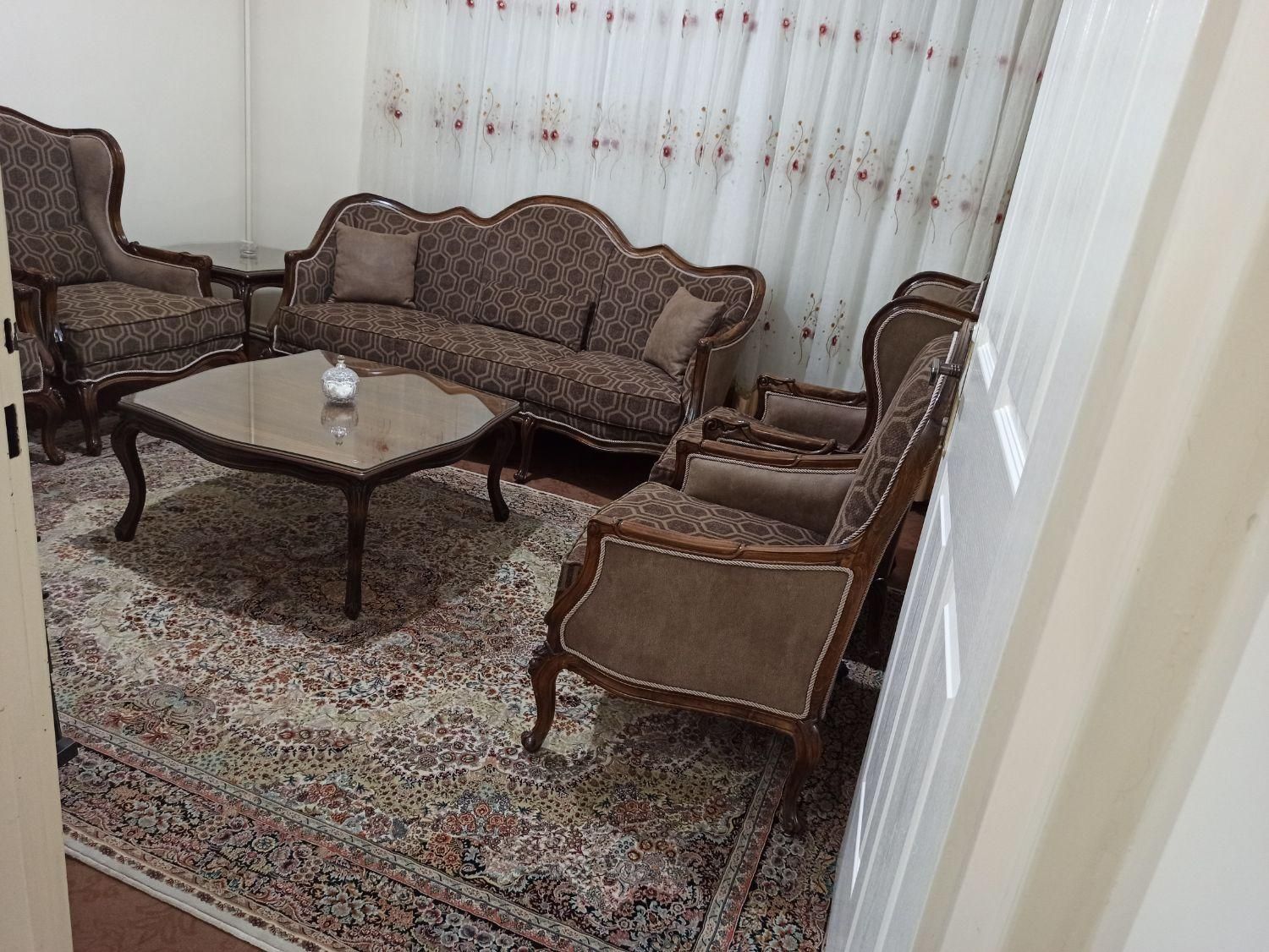 اجاره روزانه/ آپارتمان|اجارهٔ کوتاه‌مدت آپارتمان و سوئیت|تبریز, |دیوار