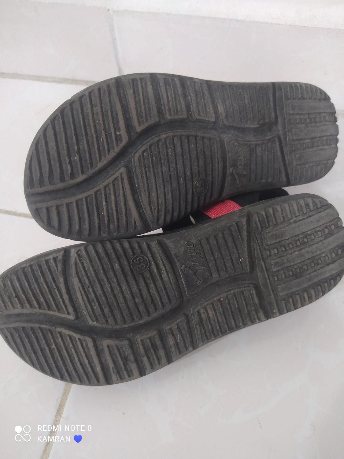 صندل بچه گانه|کیف، کفش، کمربند|رشت, دباغیان|دیوار