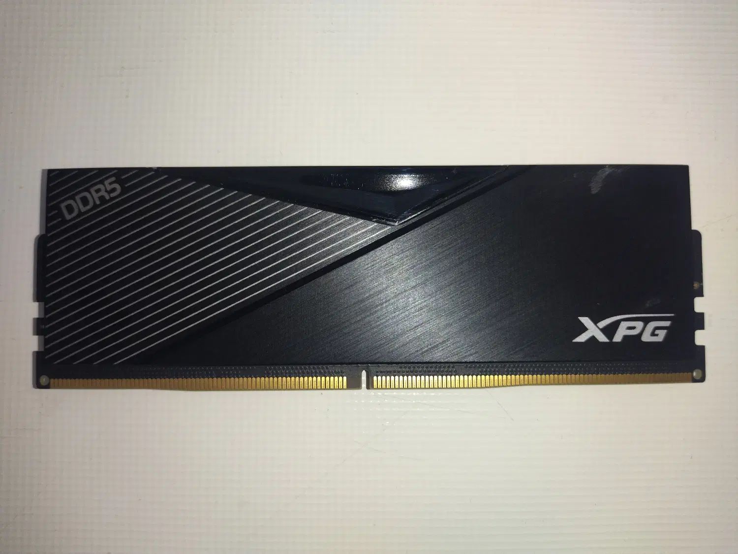 یک عدد رم 16گیگDDR5. XPG lancer 5200 MHz PC5 41600|قطعات و لوازم جانبی رایانه|تهران, فلسطین (میدان انقلاب)|دیوار