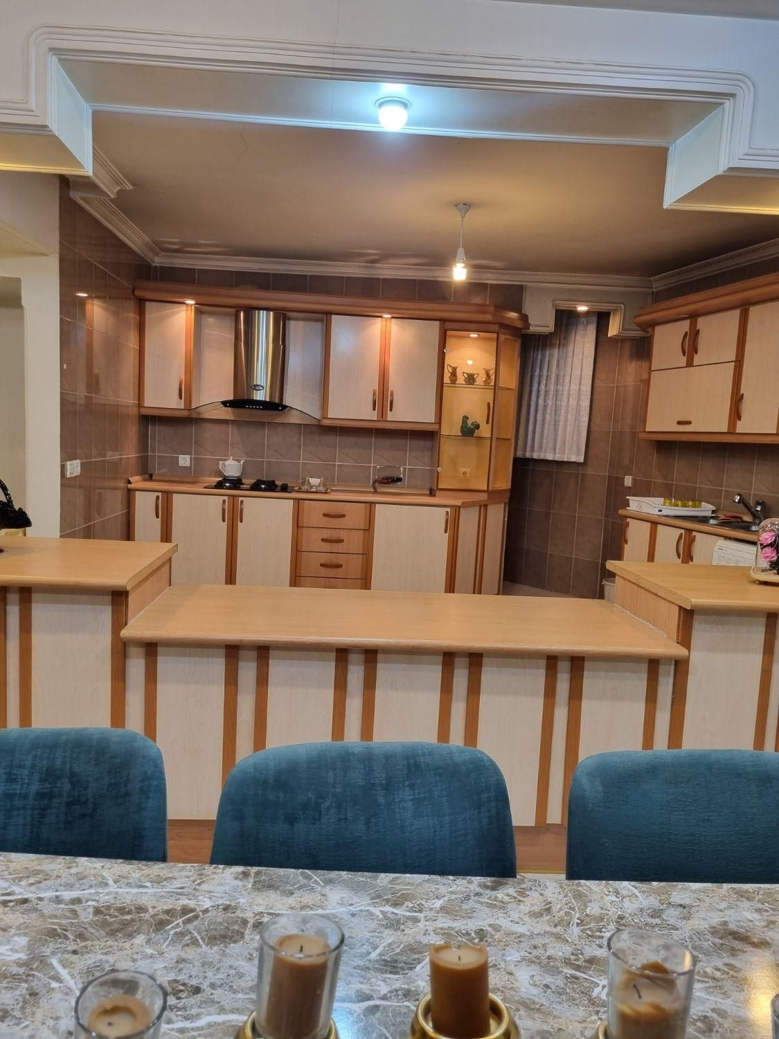 تمیز و با امنیت و آرامش ،نور عالی|اجارهٔ کوتاهمدت آپارتمان و سوئیت|اصفهان, نصرآباد|دیوار