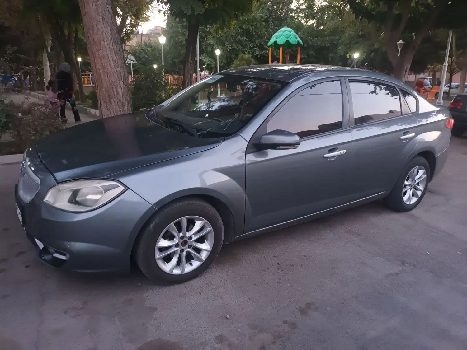 برلیانس H330 اتوماتیک 1500cc، مدل ۱۳۹۵|خودرو سواری و وانت|مشهد, هدایت|دیوار