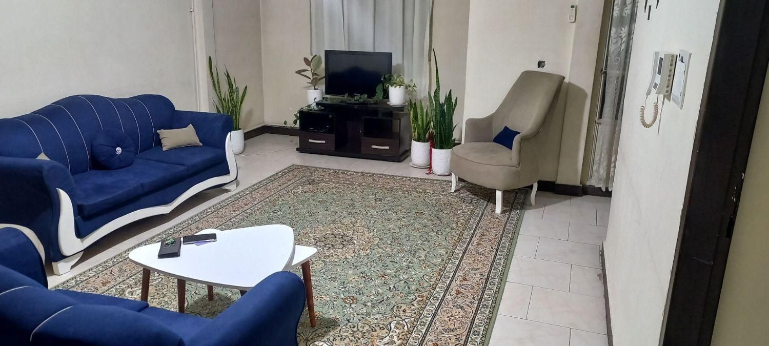 ماهانه و هفتگی|اجارهٔ کوتاه‌مدت آپارتمان و سوئیت|کرج, خرمدشت|دیوار