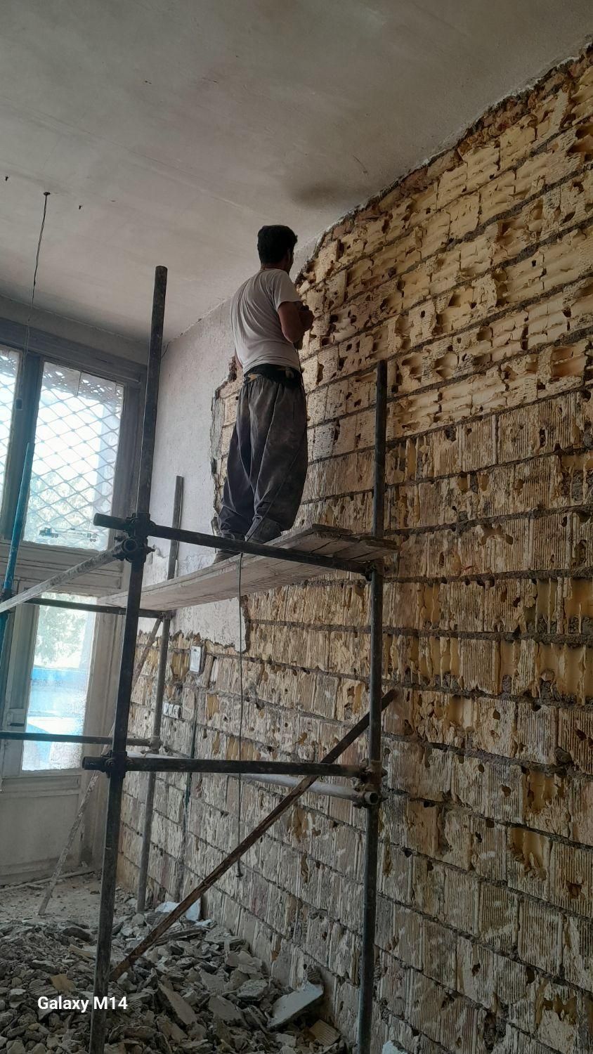 تخریب ساختمان ازریزه کاری تاتخریب کامل|خدمات پیشه و مهارت|قروه, |دیوار