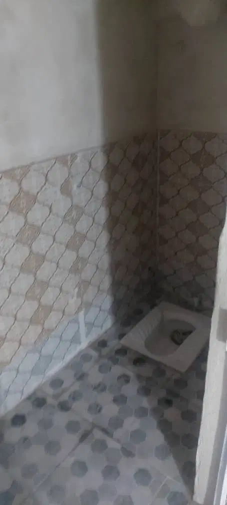 ۱۲۰متر تجاری مسکونی جرسقان چسبیده به شهرک صنعتی|فروش زمین و ملک کلنگی|شیراز, جرسقان|دیوار