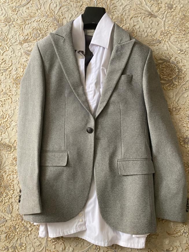 کت شلوار همراه جلیقه طوسی سایز ۴۴|لباس|فولادشهر, فولادشهر|دیوار