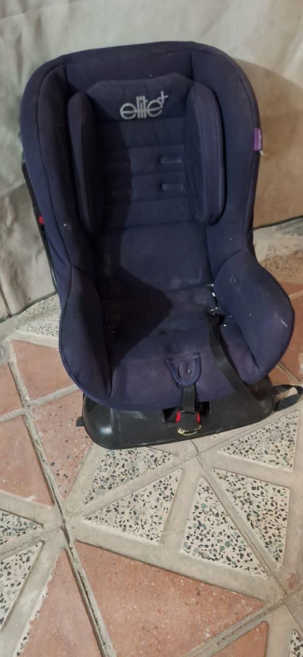 تودوزی صندلی تعمیرات روکش صندلی تعمیرات صندلی|قطعات یدکی و لوازم جانبی|اصفهان, جویباره|دیوار