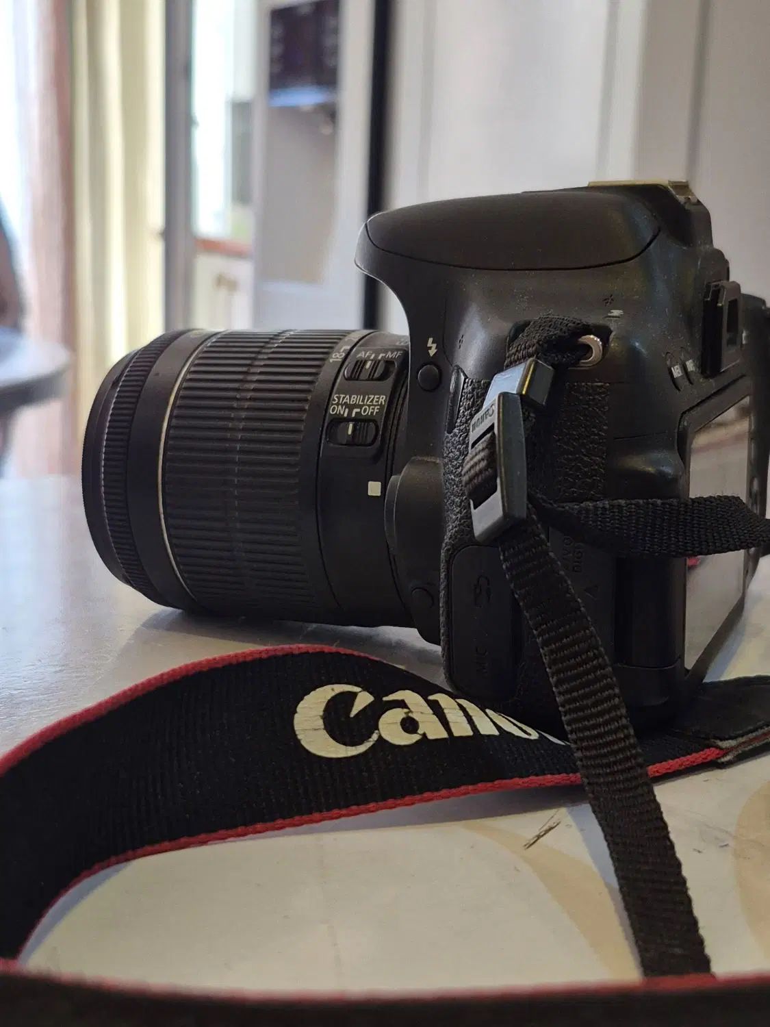 دوربین حرفه‌ای Canon 750D + لنز 18-55 تمیز و سالم|دوربین عکاسی و فیلم‌برداری|تهران, نارمک|دیوار