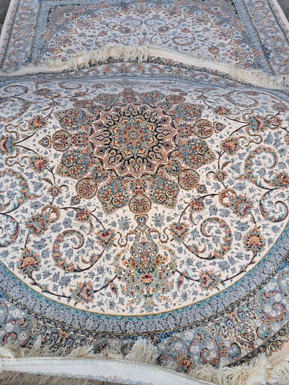 فرش ستاره کویریزد سایز گرد   ۱۵۰۰شانه ۴۵۰۰ تراکم|فرش|تهران, سبلان (لشگر)|دیوار