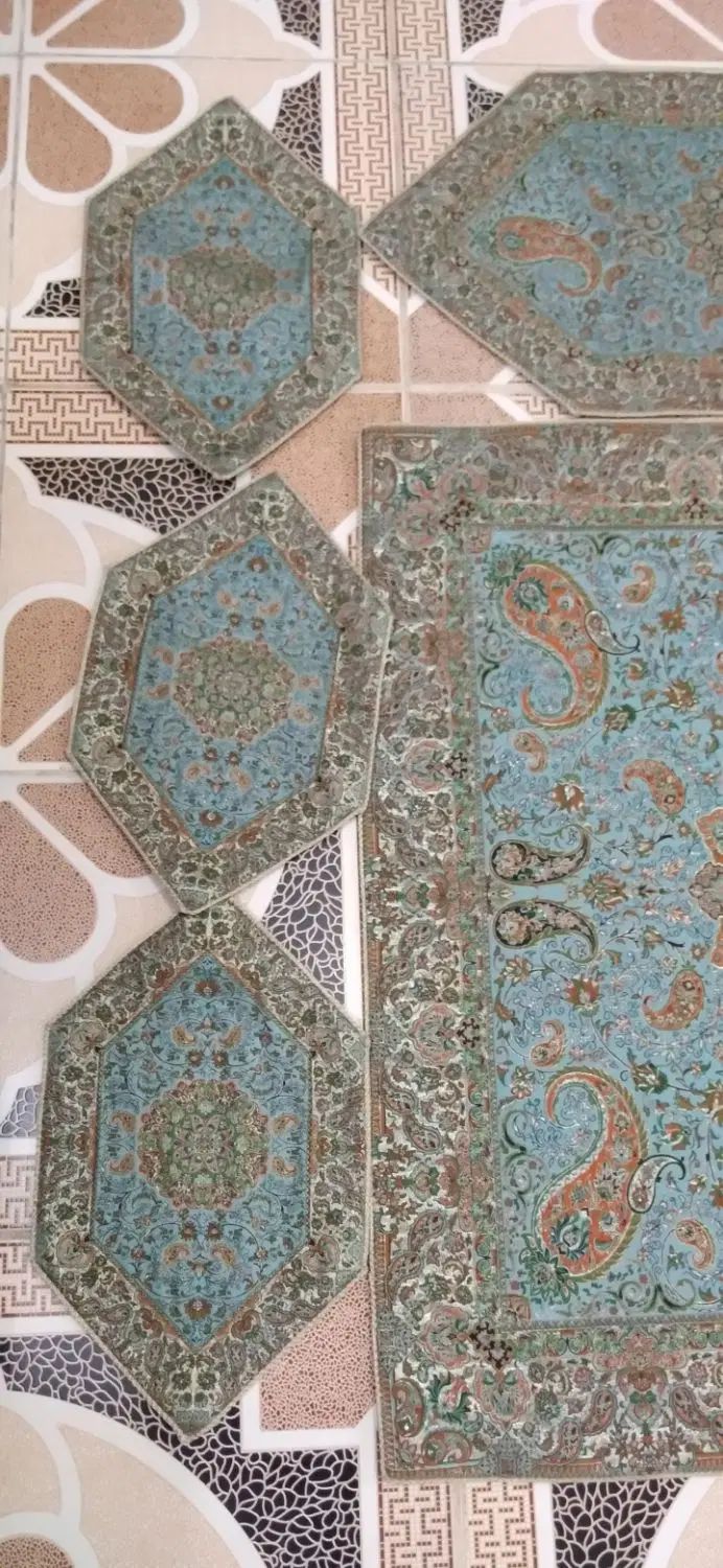 سه عدد والان پرده همراه با رومیزی ۵ تیکه بزرگ|پرده، رانر، رومیزی|تهران, سعیدآباد|دیوار
