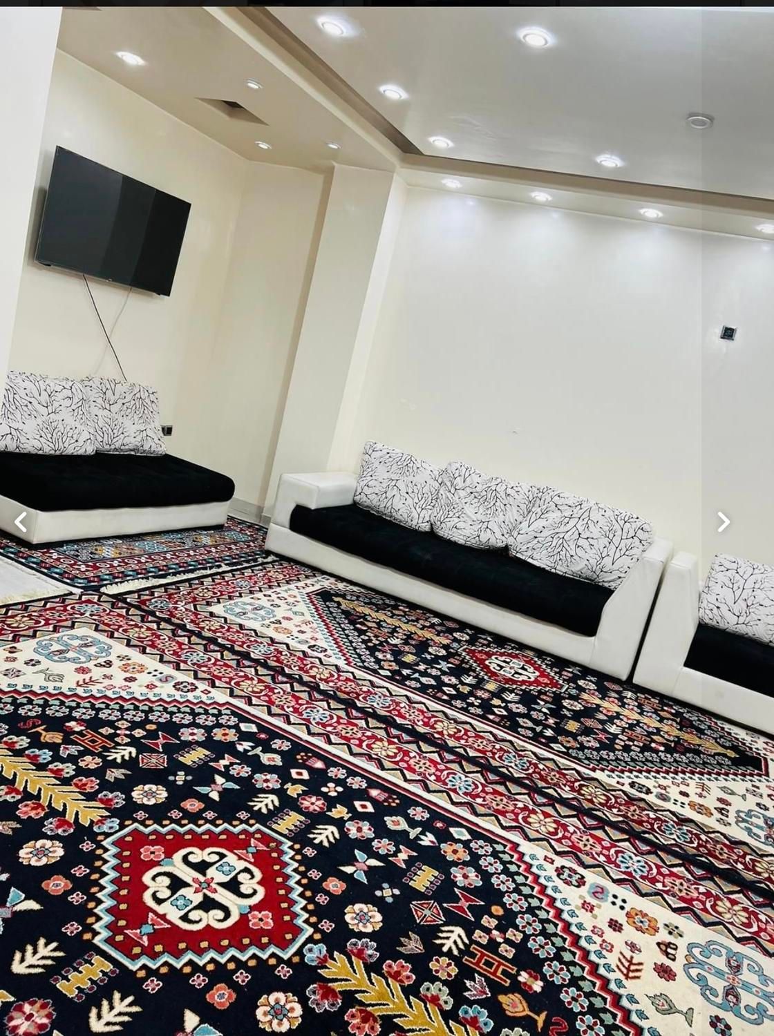 دوخوابه ویو دریا۱۲۰ متری تمیز و باپارکینگ|اجارهٔ کوتاه‌مدت آپارتمان و سوئیت|بندرعباس, |دیوار