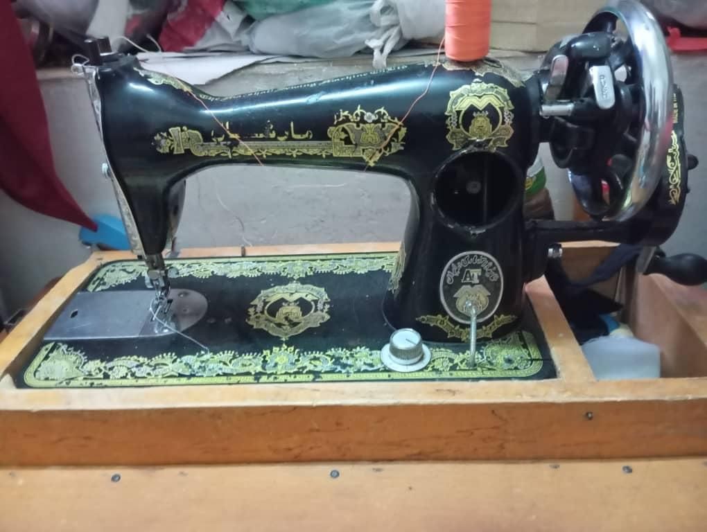 چرخ خیاطی مارشال|چرخ خیاطی و ریسندگی|جهرم, |دیوار