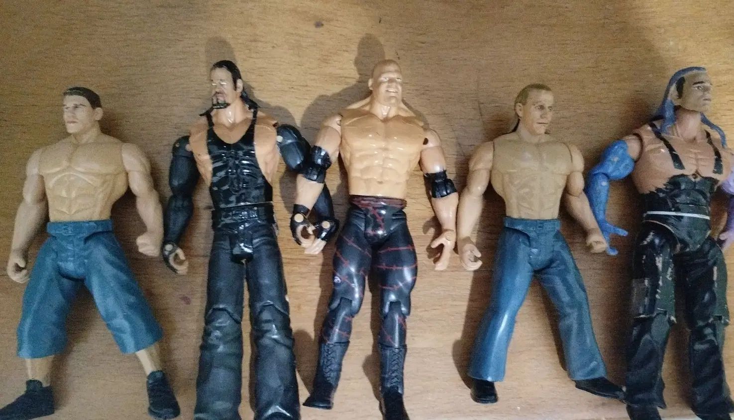 تعدادی اکشن فیگور کشتی کج wwe|اسباب‌‌بازی|تهران, الهیه|دیوار