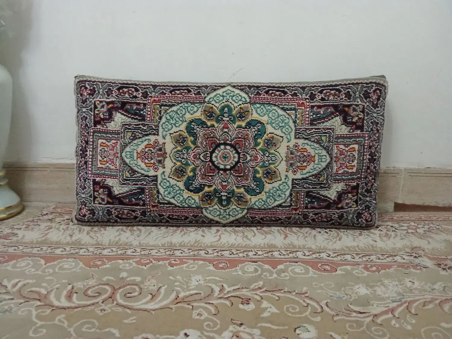 پشتی|پشتی|مشهد, طبرسی شمالی|دیوار