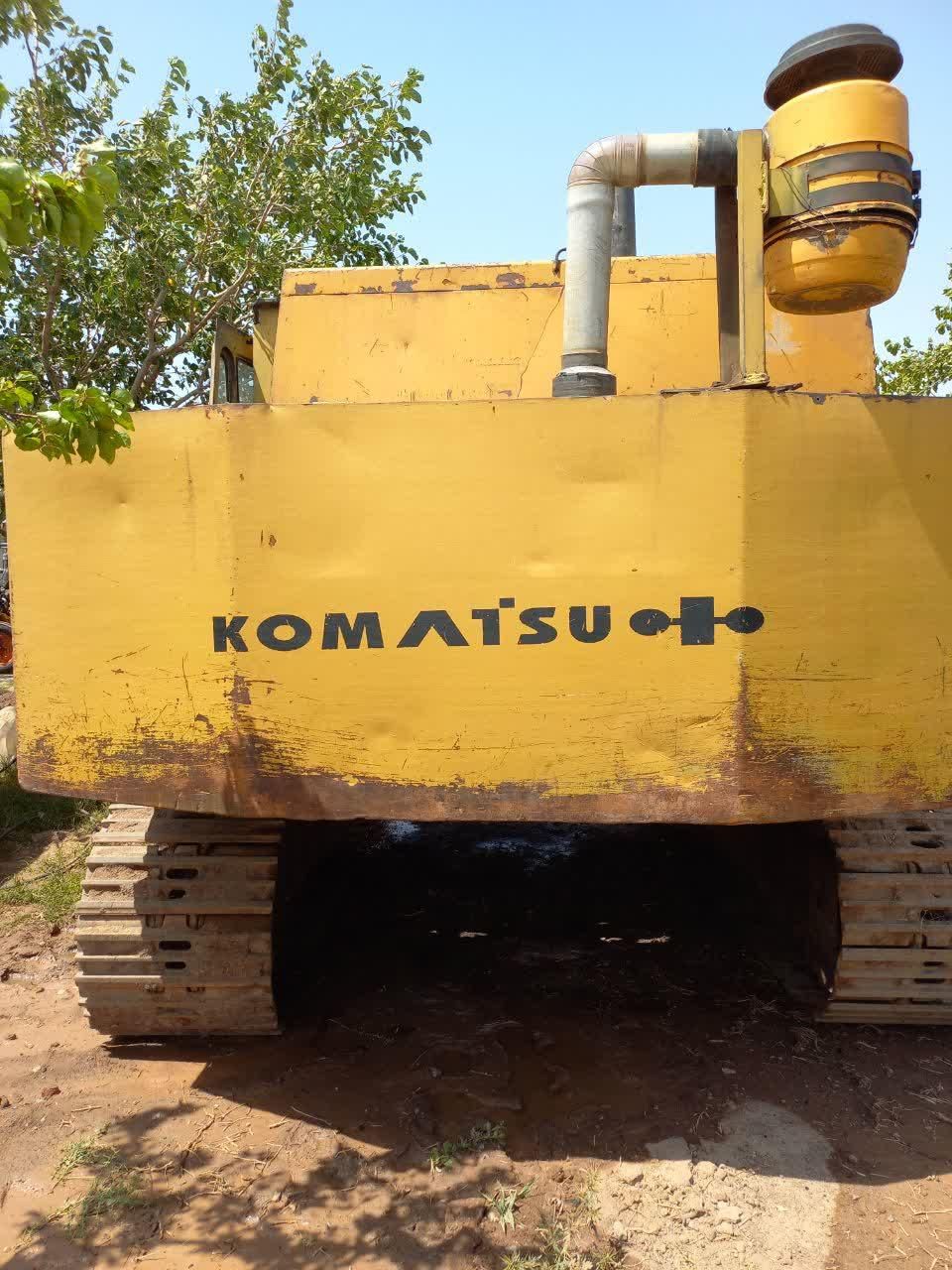 کوماتسو۲۲۰ خط۲|خودرو سنگین|مشهد, امام خمینی|دیوار