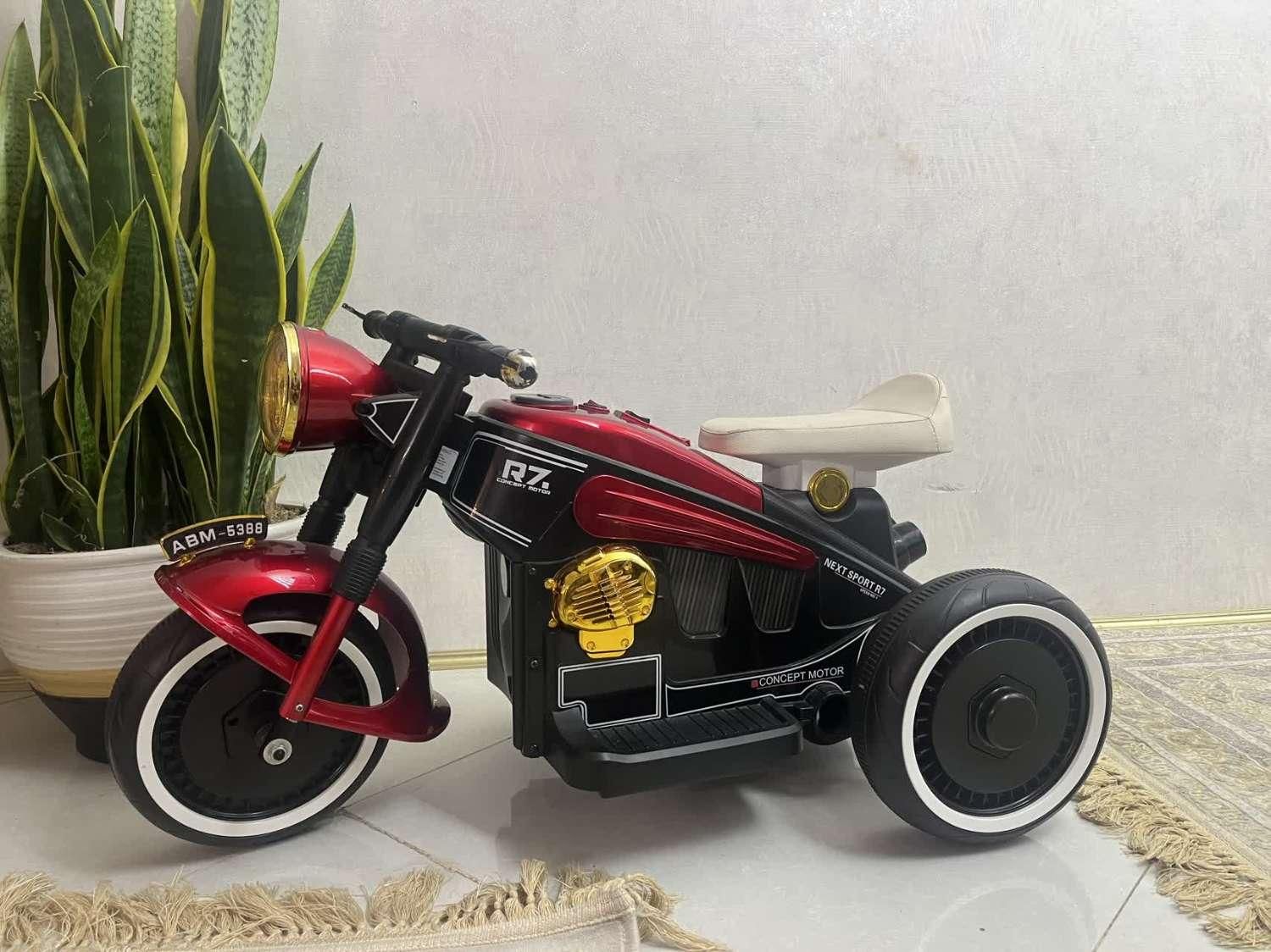 موتور شارژی  خاص پسندها برای سیسمونی و تا 3 سال|اسباب‌بازی بچه|قم, انسجام|دیوار