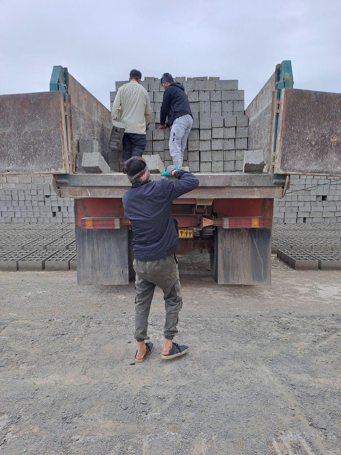 بلوک زنی احمد|مصالح و تجهیزات ساختمان|تربت جام, میان جام|دیوار