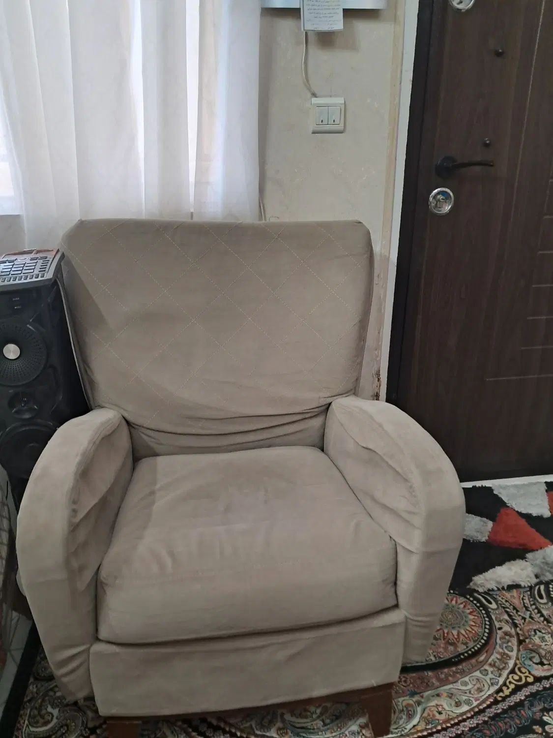 مبل ۷ نفره. شرکتی.۴ تا عسلی|مبلمان خانگی و میز عسلی|کرج, حسن آباد|دیوار