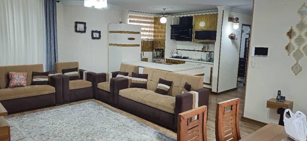 فروش ۸۵ متر دو خواب/ فول بازسازی/ مستشاری|فروش آپارتمان|رشت, گلباغ نماز|دیوار