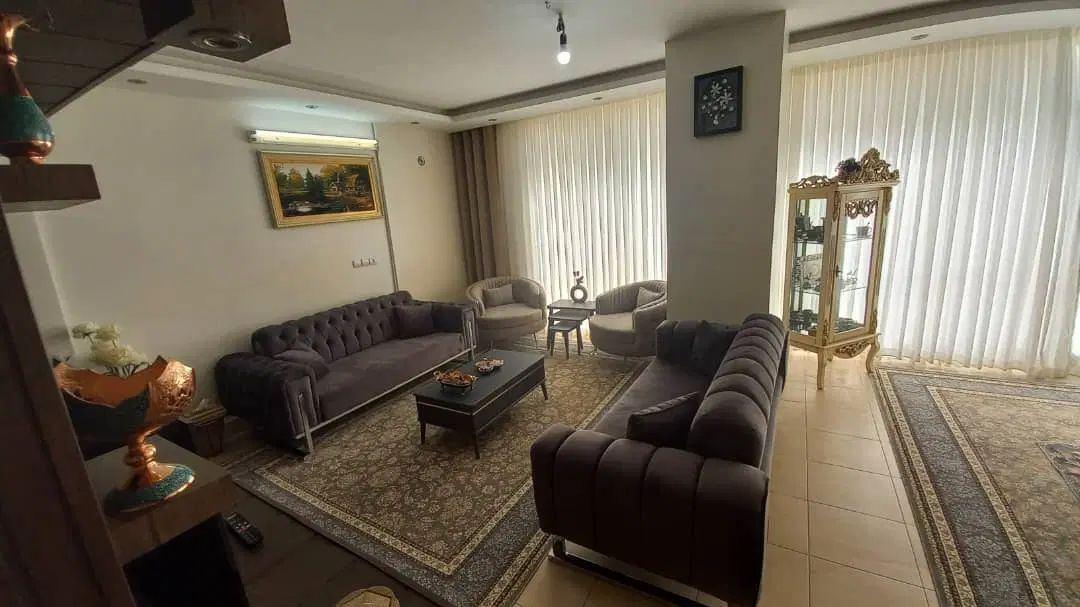 مبل ۸ نفره تخت خواب شو نو|مبلمان خانگی و میز عسلی|اصفهان, شیخ اشراق|دیوار