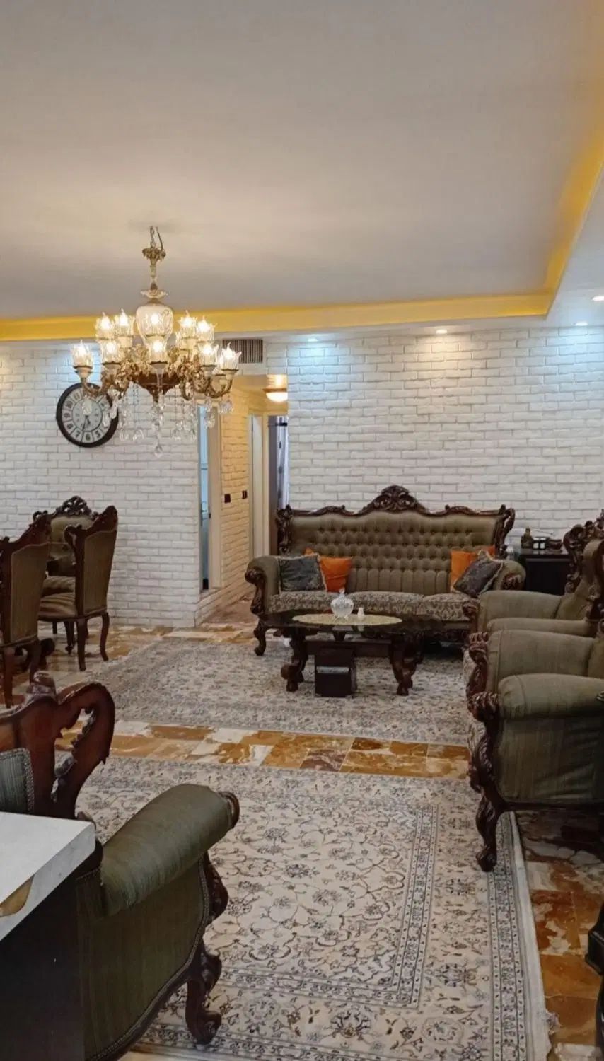۸۲ متر/ ۲خواب / خوش نقشه     ( بازسازی شده )|فروش آپارتمان|تهران, شیخ هادی|دیوار