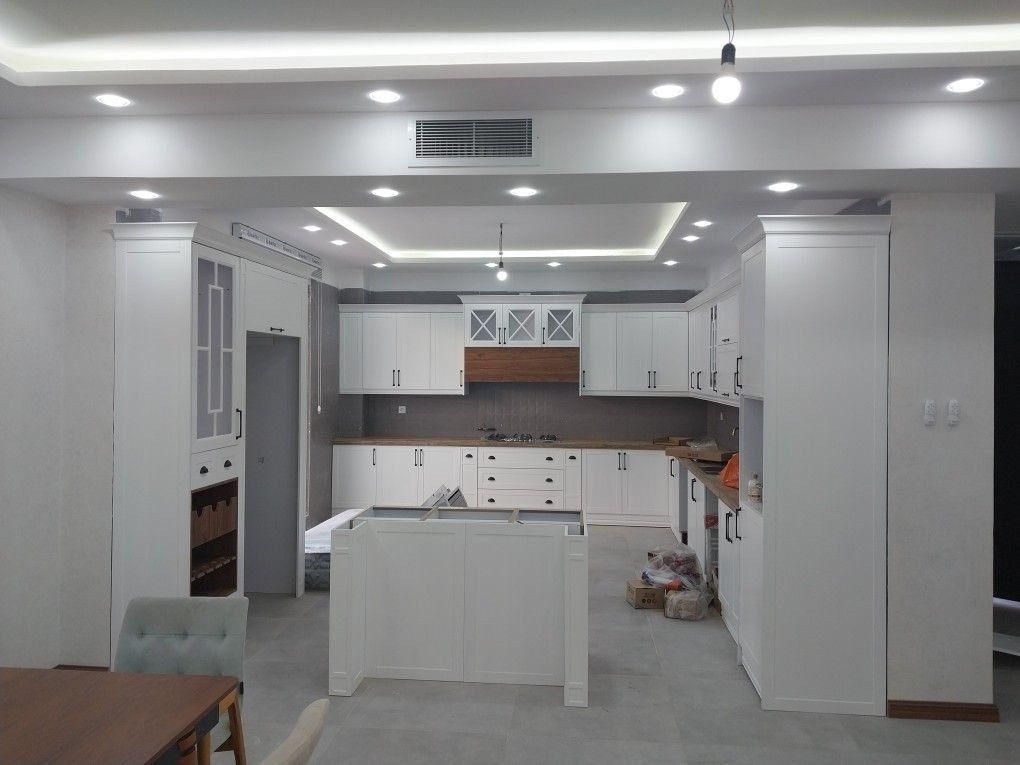 کابینت نئوکلاسیک سفید و چوب دو رنگ(باما کابینت)|مصالح و تجهیزات ساختمان|تهران, نعمت‌آباد|دیوار
